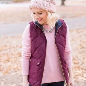 J Crew Excursion Vest Burgundy XXS Quilted Pockets Down Filled
